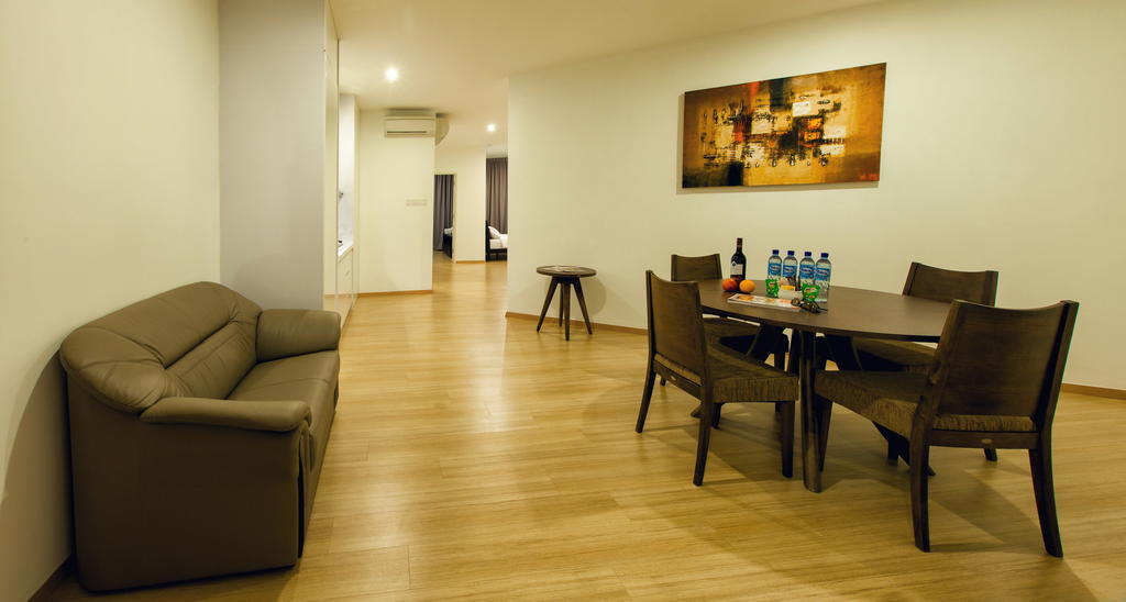 Luxfort 118 Service Suites Tanjung Tokong Pokoj fotografie